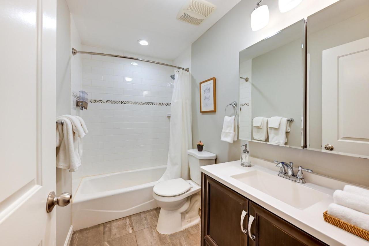 Vacation Less Than 1 Mi To Downtown! Glen Cove